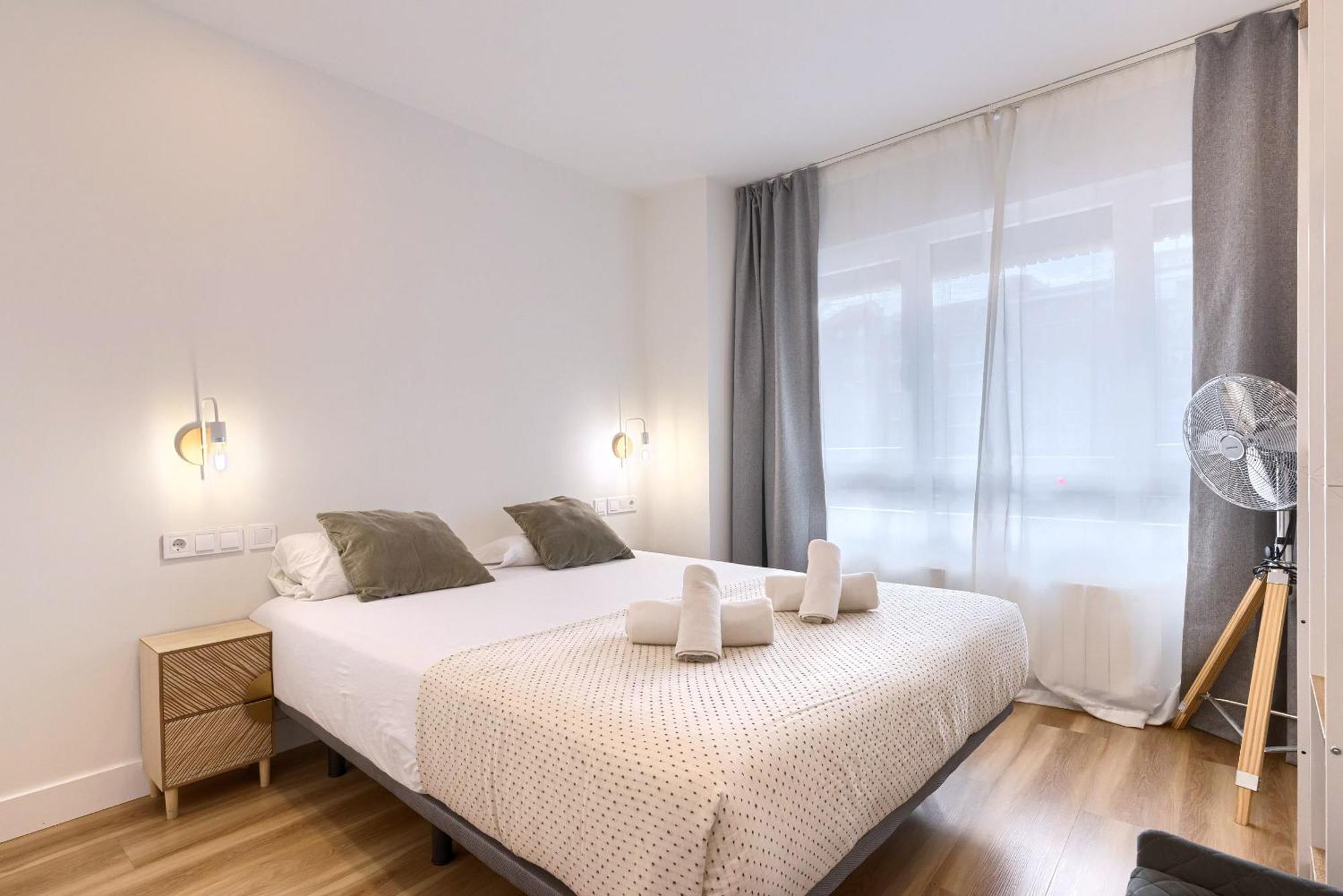Deustown Apartamentos Bilbao Exterior photo